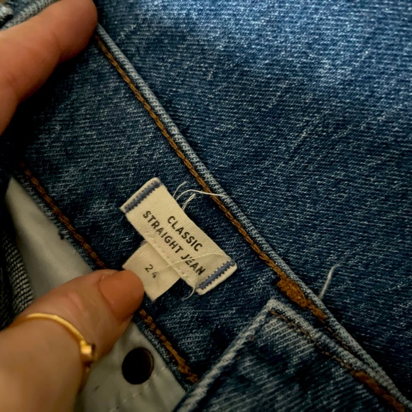 MADEWELL Tall Classic Straight Jeans in Coldbrook Wash - Picture 4 of 11